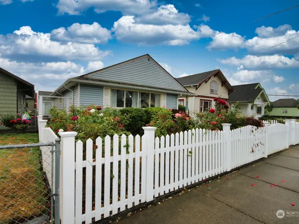 512 Karr Avenue, Hoquiam, WA 98550