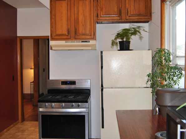 668 Asbury St, Saint Paul, MN 55104