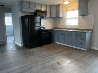 502 Arctic St APT 2, Buchanan, MI 49107