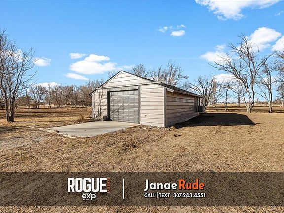 3rd image of 2157 N Grass Creek Rd