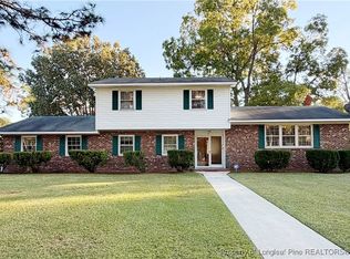 401 W 33rd St, Lumberton, NC 28358