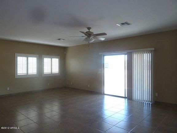4th image of 44224 N 12th St