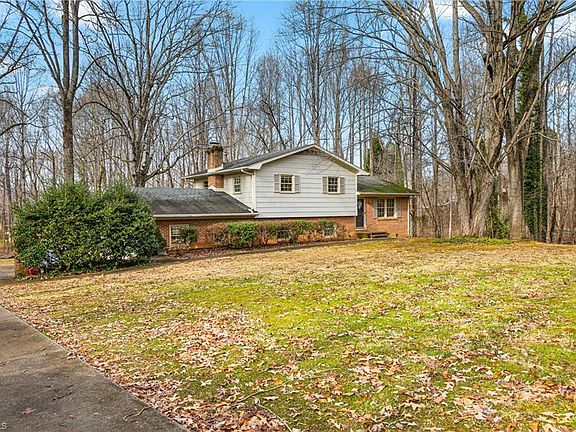 2nd image of 110 Clifton Dr