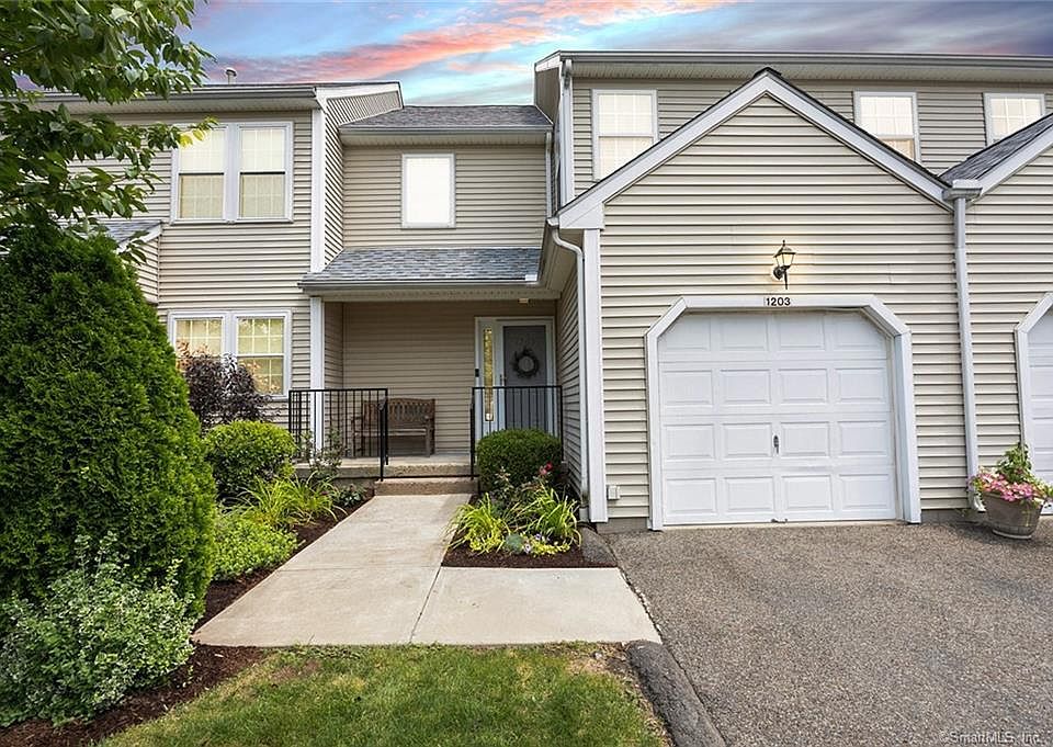 1st image of 1203 Gray Fox Lane #1203