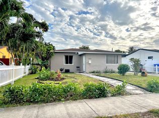 2506 Dewey St, Hollywood, FL 33020