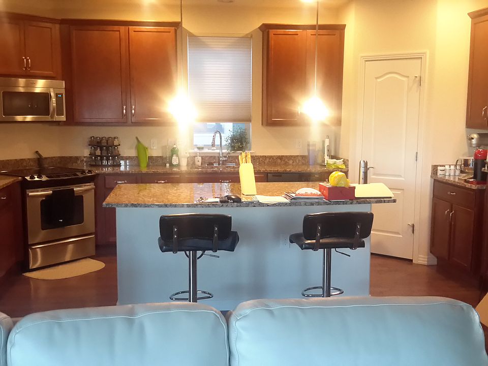 2nd image of 1202 Rodeo Ct