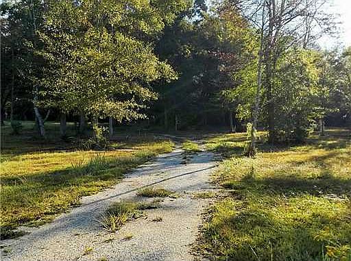5th image of 21224 E Trails End Rd