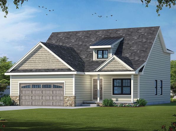 634 Running Bear Cir