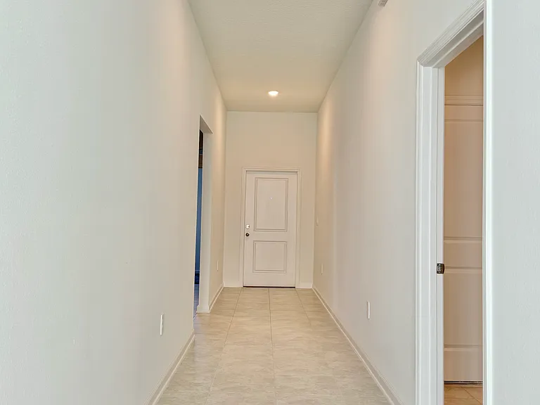 1612 Marksman Rd — Photo 11