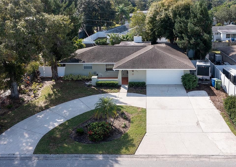 1st image of 3701 17th Ave W