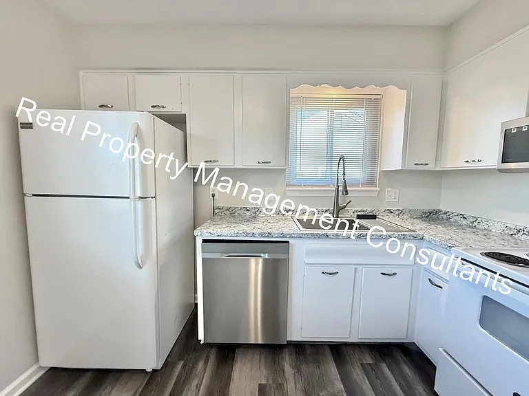 9333 Ballentine St — Photo 8