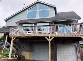 6238 NE Mast Ave, Lincoln City, OR 97367