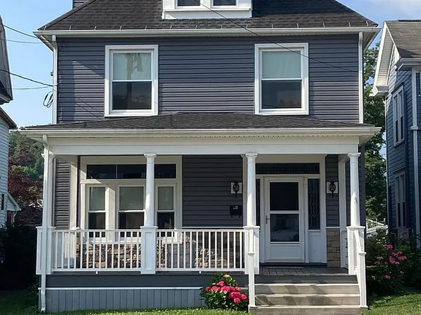 703 W 15th St, Tyrone, PA 16686
