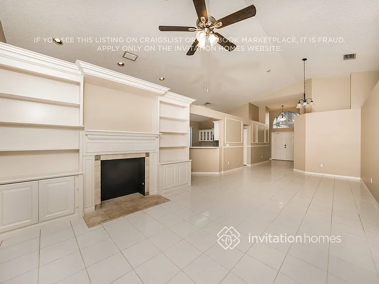 7699 Thornlee Dr — Photo 3