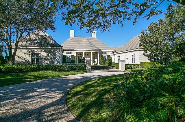 1st image of 121 Gem Island Dr