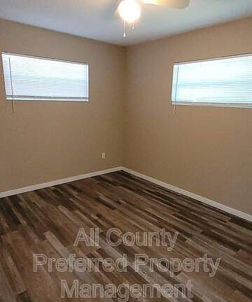 2nd image of 977 Bougainvillea Dr