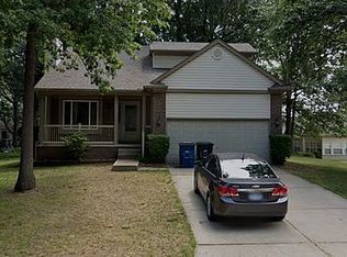 1690 N Crown St #10, Westland, MI 48185
