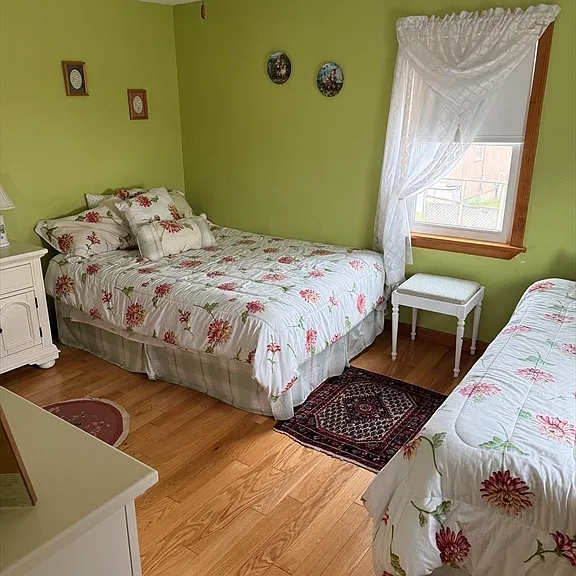257 Foster Ave #WINTER — Photo 13