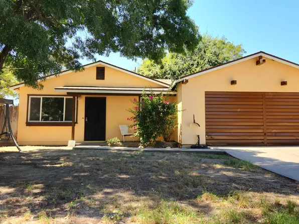 501 N California Ct, Tulare, CA 93274