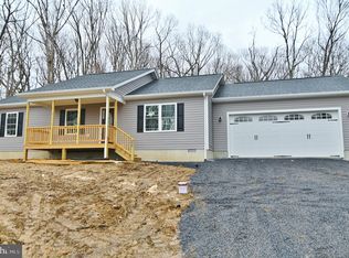 898 Roundhill Rd, Mount Jackson, VA 22842