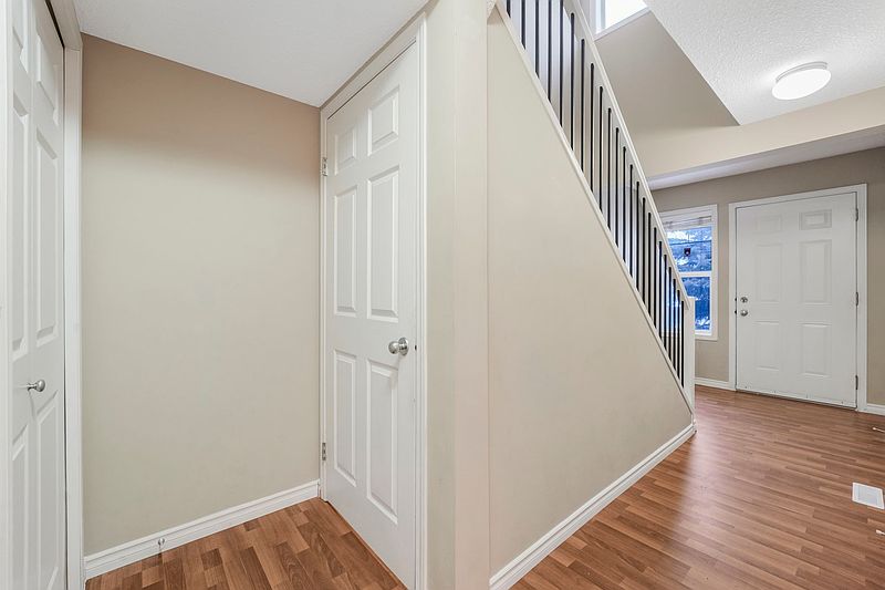Edmonton Townhouse for rent - 3 Bedrooms — photo 10