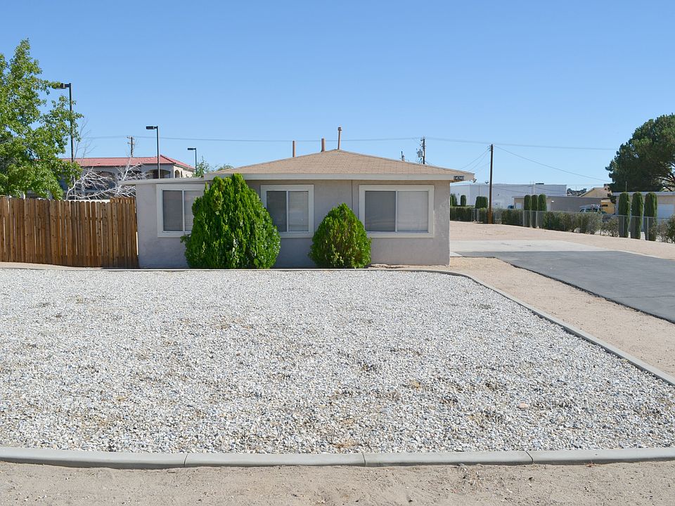 1st image of 14740 Sequoia Ave