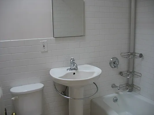 Rented by Corcoran | media 6