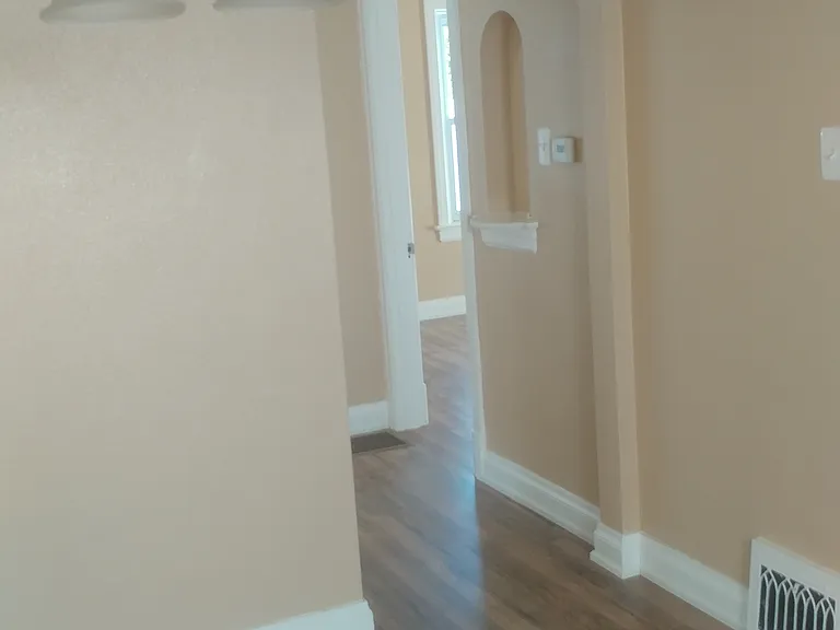 9946 Carlyle Ave — Photo 7