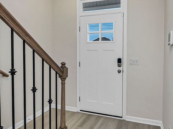 3rd image of 522 Cooley Farm Ct