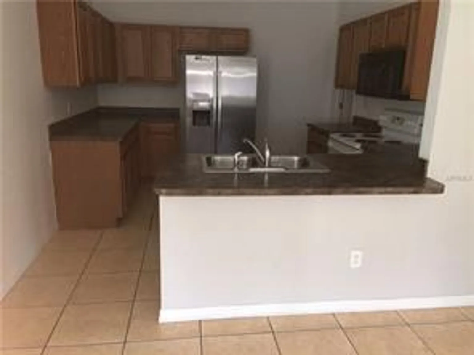 3 bed, 2.0 bath, 1282 sqft, $1,550 — Photo 4