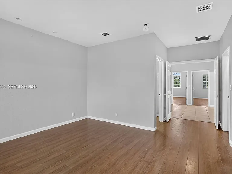 5337 SW 40th Ave #5337 — Photo 27