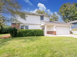 3635 S Loretta Ln, New Berlin, WI 53151