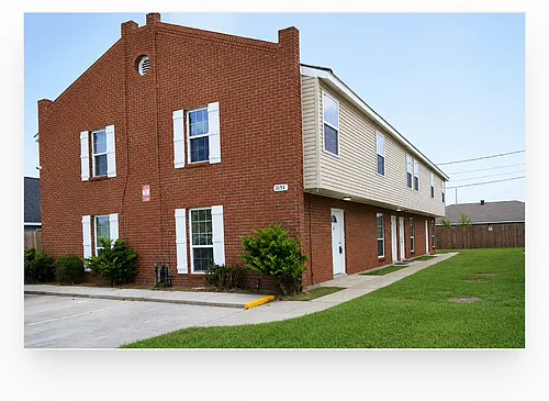 1153 Heather Ln Photo 1