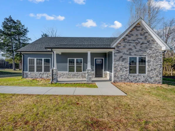 4013 Kentuck Rd, Ringgold, VA 24586