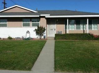824 N Hanover St, Anaheim, CA 92801