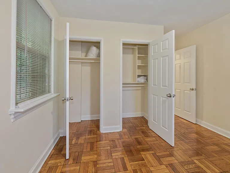 2724-40 Porter St NW — Photo 18