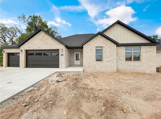 7654 Teton Trail Ave, Springdale, AR 72762