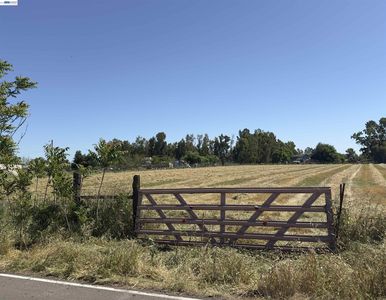 11880 E Ada Ave, Stockton, CA, 95215