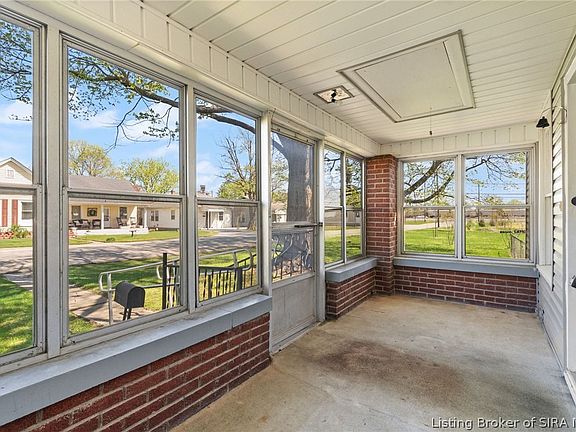 5th image of 223 Virginia Avenue