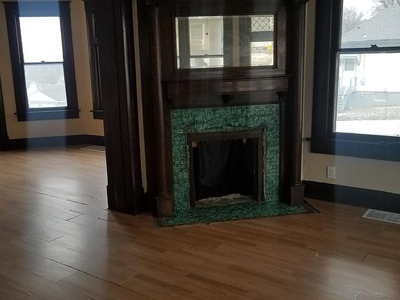 3rd image of 731 S 14th St