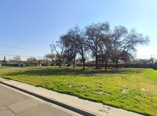 109 Hamlet St, Lemoore, CA 93245