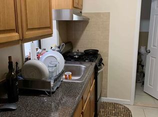 32-77 32nd St #1F, Astoria, NY 11106