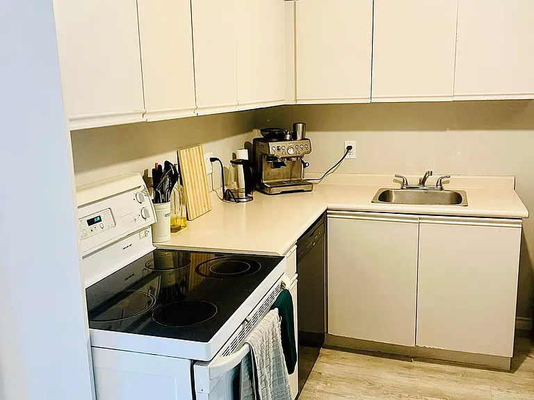 5 Jacksway Cres #108 — Photo 13