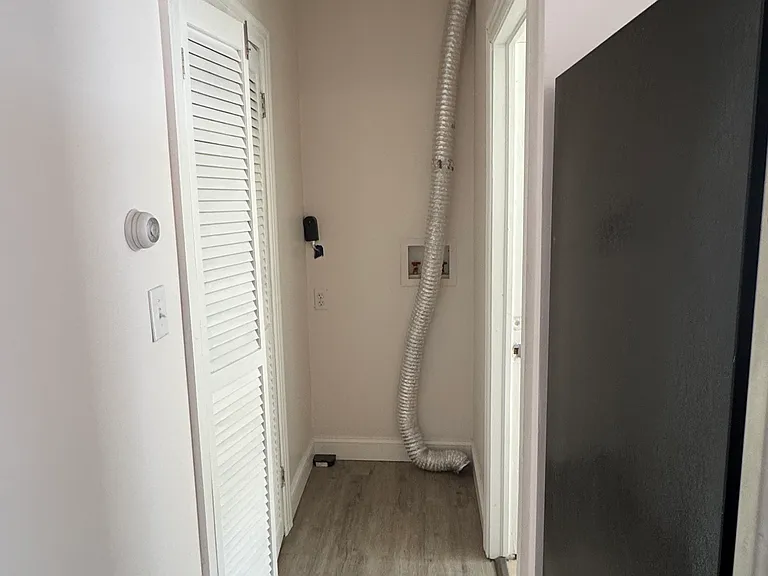 187 Columbia Ave #2 — Photo 4