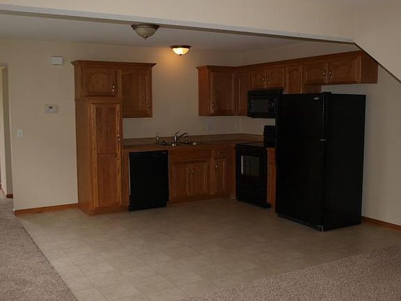 5th image of 1529 SW Shelby Dr