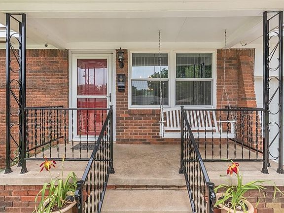 4th image of 2501 Eagle Dr
