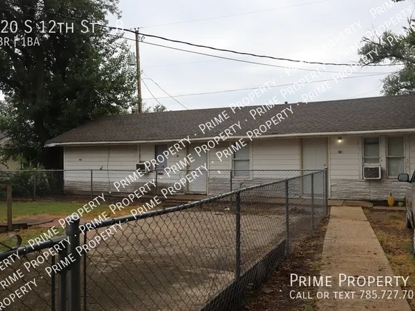 420 S 12th St APT B, Salina, KS 67401