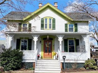 33 Ellis Pl, Ossining, NY 10562