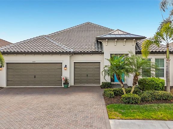3rd image of 11437 Montserrat Dr