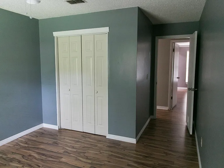 8745 Gum St — Photo 12